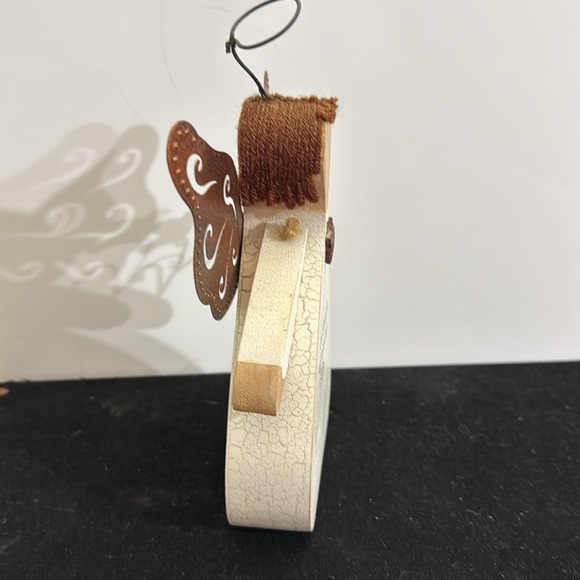 Russ Berrie and Company Angel Figurine Let The Light Home Decor - Picture 3 of 6